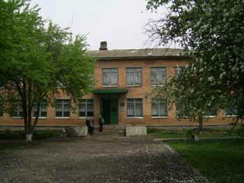 Школа в сучасному Солошиному