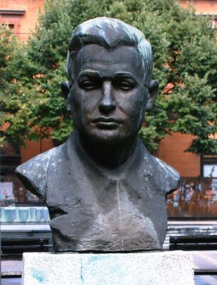 Bust_of_geza_csath_in_subotica